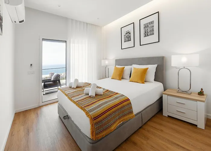 Beautiful Sunset Views Apartament *